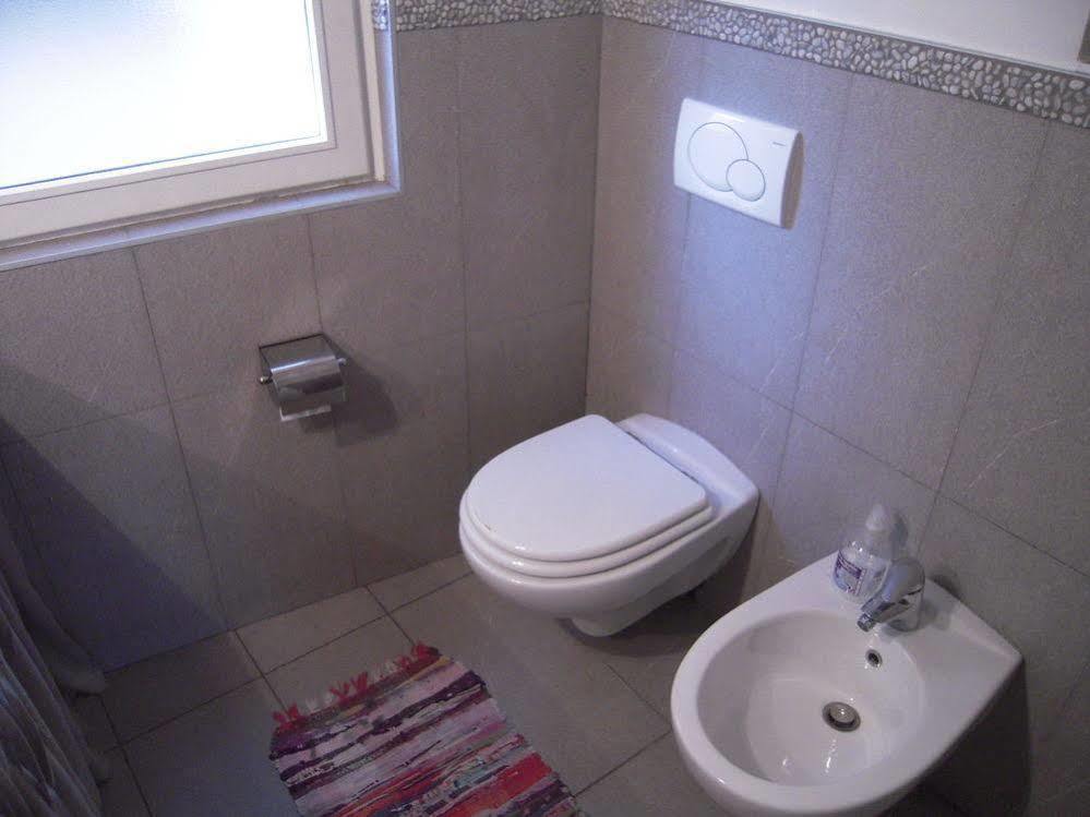 Bed And Breakfast Al Viale Papa Giovanni Бергамо Екстериор снимка